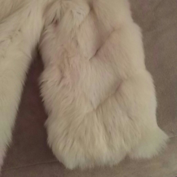 💕HOST PICK💕dreamy fur/hood - Picture 7 of 9